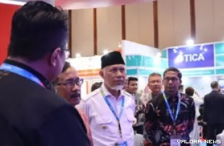Gubernur Sumbar, Mahyeldi menghadiri The Opening Ceremony of The 11th IIGCE 2025 yang digelar Asosiasi Panas Bumi Indonesia di Jakarta International Convention Center (JICC), Rabu. (humas)