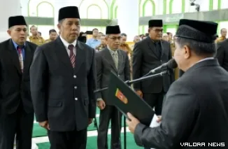 Pelantikan tersebut turut dihadiri Wakil Bupati Agam, H Muhammad Iqbal, Ketua DPRD Agam, H Ilham, Kapolres Agam, AKBP Muari, Dandim 0304/Agam serta sejumlah undangan lainnya. (*)