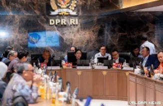 Ketua DPR RI, Puan Maharani bersama unsur wakil ketua, Kamis, gelar pertemuan dengan pimpinan fraksi terkait aspirasi yang disampaikan mahasiswa dalam gelombang demo, sepekan terakhir. (humas)