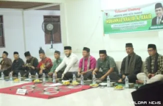 Wako Padang,  Fadly Amran menghadiri kegiatan reses anggota DPRD Padang masa sidang I tahun 2025/2026, Muhammad Khalidi Al Khair di di Gedung Serbaguna Kuranji, Rabu. (humas)