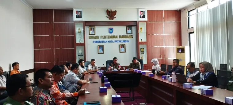 Suasana Audiensi Antara Bapas Bukittinggi dan Pemkot Payakumbuh di Kantor Wali Kota Payakumbuh, Kamis (9/10/2025)