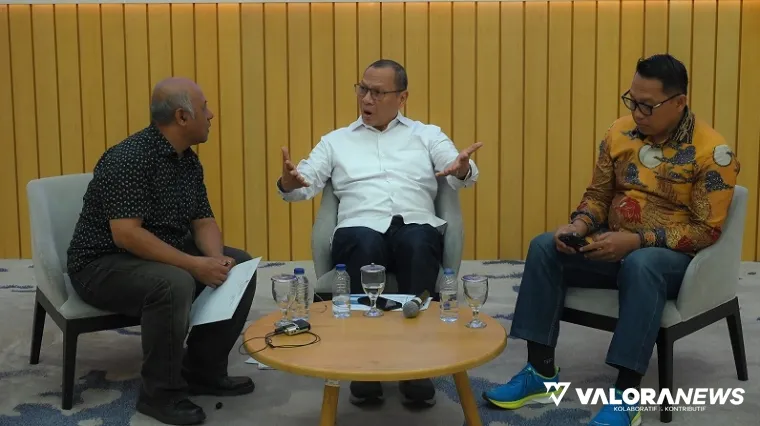 Anggota Komisi VIII DPR RI M Husni dalam forum Dialektika Demokrasi bertema "Optimalisasi Persiapan Ibadah Haji 2026: Sinergi Pemerintah - DPR" di Ruang Command Center, Gedung Nusantara, Senayan, Jakarta, Kamis. (humas)