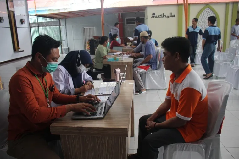 Guna Mengantisipasi Penyakit Menular, Lapas Kelas IIA Pare-Pare Menggelar Pemeriksaan TB Terhadap Para Warga Binaan