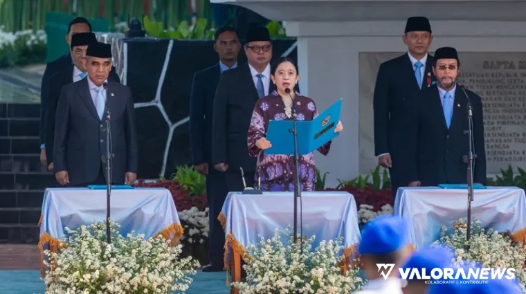 Ketua DPR RI, Puan Maharani membaca Ikrar pada upacara Peringatan Hari kesaktian Pancasila digelar di Monumen Pancasila Sakti yang terletak di daerah Lubang Buaya, Jakarta Timur, Rabu pagi. (humas)