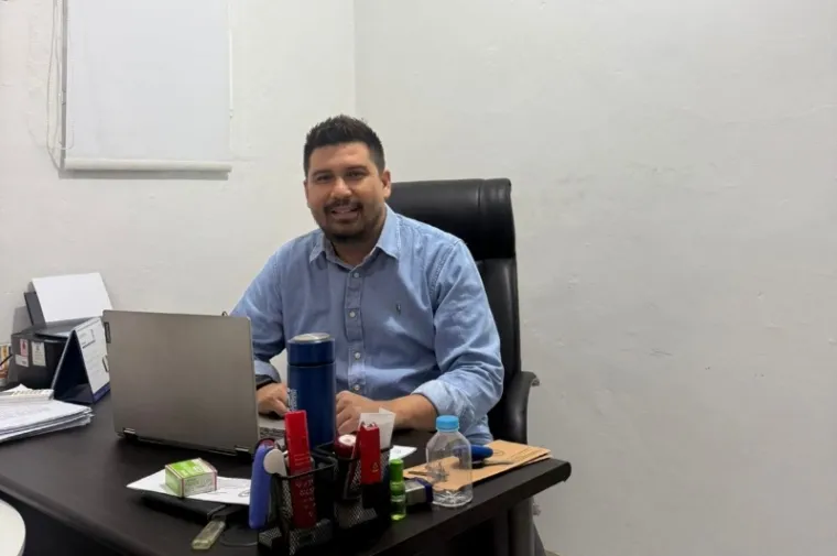 Ricky Hadiputra, S.H., M.H. dan Ilham Fajri, S.H. dari Francis Law Office. (Dok. Pribadi)