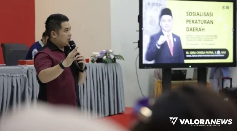 Wakil Ketua DPRD Sumbar, Muhammad Iqra Chissa Putra gelar Sosper No 16 Tahun 2019 di Kota Padang, Ahad. (humas)