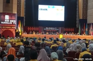 Acara Dies Natalis ke-71 UNP yang digelar di Gedung Auditorium UNP, Air Tawar, Kota Padang