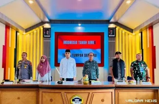 Sosialisasi Makan Bergizi Gratis di Sungai Pua, Sabtu bersama Anggota DPR RI Ade Rezki Pratama, perwakilan Badan Gizi Nasional (BGN) Ade Tyas, serta masyarakat setempat. (Dok. Humas Badan Gizi Nasional)