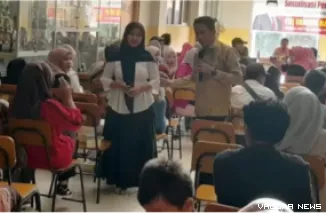 Wakil Ketua DPRD Sumbar, Evi Yandri Rajo Budiman menggelar Sosper No.9 Tahun 2018 di Aula SMK Negeri 5 Kota Padang Sabtu (25/10/2025).