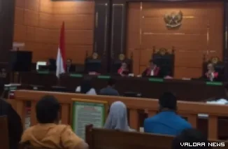 Majelis Hakim Pengadilan Tindak Pidana Korupsi (Tipikor) pada Pengadilan Negeri Kelas IA Padang menjatuhkan vonis pidana terhadap dua terdakwa kasus dugaan korupsi penyalahgunaan Kredit Usaha Rakyat (KUR) periode 2022--2023. (Dok. Valoranews)