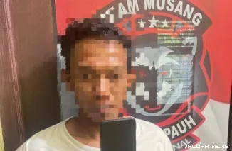 Pelaku yang diamankan tim opsnal Polsek Pauh. (Dok. Polsek Pauh)