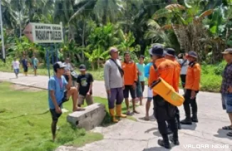 Tim Basarnas Mentawai melakukan pencarian Gabui Sarereakek (73), warga Desa Pasikiat Taileleu, Kecamatan Siberut Barat Daya, Kabupaten Kepulauan Mentawai. (Dok. Basarnas Mentawai)
