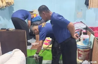 Petugas Lapas Narkotika Tanjungpinang Melakukan Pemeriksaan di Salah Satu Blok Hunian (*)