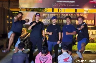Ketiga pelajar pelaku pemerasan yang diamankan Tim Klewang. (Dok. Polresta Padang)