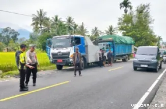 Personil Satlantas Padang Pariaman saat olah TKP kejadian. (Dok. Satlantas Padang Pariaman)
