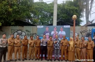 Samsat Manjalang Babuko Bapenda Sumbar memudahkan bayar pajak kendaraan di pusat pabukoan Kota Padang selama Ramadan