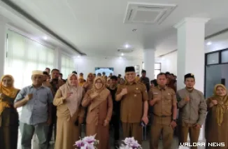 Foto Bersama Peserta Rapat Persiapan Pelaksanaan Pesantren Ramadhan di Kecamatan Padang Timur, Senin (9/2/2026)