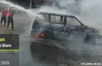 Mobil Mitsubishi Kuda diduga lansir BBM terbakar di Jorong Koto Hilalang Agam (Dok. Damkar Agam)
