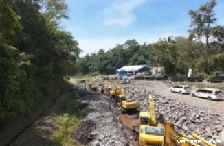 Peletakan batu pertama proyek Sabo Dam Tanah Datar tersebut dilakukan langsung oleh Menteri Pekerjaan Umum Dody Hanggodo