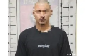 Seorang oknum guru SMP di Padang Panjang berinisial ON (34) ditangkap polisi setelah diduga menyetubuhi muridnya sendiri yang masih berusia 14 tahun.