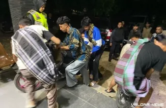 Petugas mengamankan sembilan unit sepeda motor serta belasan remaja yang diduga terlibat dalam aktivitas balap liar. (Dok. Ist)