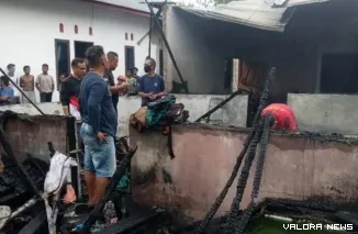 kebakaran rumah warga di Pesisir Selatan.