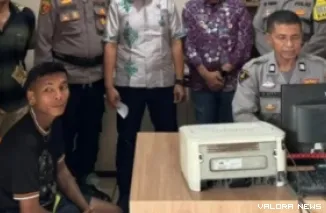 Pelaku pungli di Pantai Padang berhasil diamankan.