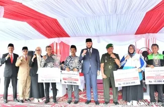 Wali Kota Padang Fadly Amran Bersama Para Pemenang Padang Rancak Award 2026(*)