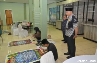 Gubernur Sumatera Barat, Mahyeldi dan jajaran, meninjau training center kafilah MTQ Korpri Sumbar di Balai Besar Pendidikan dan Pelatihan Kesejahteraan Sosial (BBPPKS) Regional I Sumatera, Padang, Sabtu. (humas)
