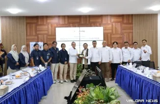 Wakil Ketua BAKN DPR RI, Herman Khaeron dan Jajaran Saat Melakukan Kunjungan Kantor Wilayah BULOG Sumatera Barat, Selasa (7/7/2026)
