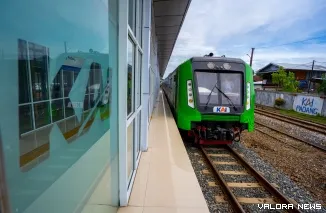 PT Kereta Api Indonesia (Persero) Divisi Regional II Sumatera Barat mulai menerapkan penggunaan biodiesel B50 pada operasional kereta api.