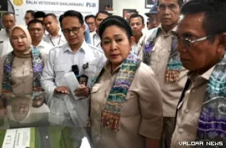 Ketua Komisi IV DPR RI, Siti Hediati Soeharto saat memimpin Kunjungan Kerja Spesifik Komisi IV DPR RI ke Balai Veteriner Banjarbaru, Kalimantan Selatan, Jumat. (*)