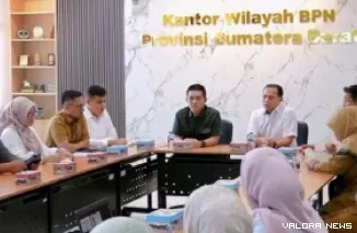 Wakil Ketua DPRD Sumatera Barat, M Iqra Chissa Putra melakukan kunjungan dan koordinasi dengan Kantor Wilayah ATR/BPN Provinsi Sumatera Barat pada Kamis (9/7/2026). (humas)