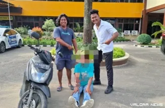 Pelaku yang berhasil diamankan Tim Klewang Polresta Padang.