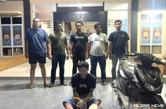 Pelaku beserta barang bukti yang berhasil diamankan