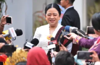 Ketua DPR RI, Puan Maharani diwawancarai awak media usai pelaksanaan upacara HUT ke-81 RI di Istana Merdeka, Senin pagi. (humas)