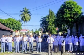 Sebanyak 45 peserta ikuti upacara pembukaan Diklat Calon Pasukan Pengibar Bendera Pusaka (Capaska) Kabupaten Pasaman Barat Tahun 2026 di Desa Bahagia Wisma Amanah, Simpang Empat, Jumat. (robbi irwan)