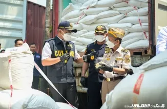 Direktorat Jenderal Bea dan Cukai (DJBC) mengamankan 30 kontainer berisi beras dan garam serta 1.435 bale pakaian impor yang diduga bekas dalam empat penindakan sepanjang Agustus hingga September 2026.