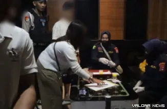 Tim gabungan menggelar Operasi Cipta Kondisi dengan menyasar sejumlah tempat hiburan malam dan karaoke di Kota Padang untuk mengantisipasi gangguan ketertiban serta penyalahgunaan narkotika
