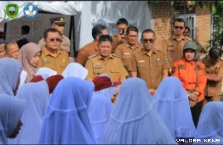 Program Satuan Pendidikan Aman Bencana (SPAB) yang membekali guru dan tenaga kependidikan dengan kemampuan mitigasi, evakuasi serta penanganan keadaan darurat di lingkungan sekolah