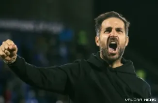 Cesc Fabregas dan Nico Paz mempersembahkan kemenangan telak Como 4-1 atas Manchester United di Liga Champions kepada para pendukung yang tetap setia mendukung klub Italia itu melewati masa-masa sulit.