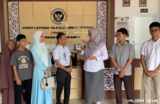 Pendaftaran yang dilakukan di Kantor Kementerian Haji dan Umrah (Kemenhaj) Kabupaten Pasaman Barat, Senin, menjadi langkah awal keluarga tersebut dalam mewujudkan cita-cita menjalankan rukun Islam kelima bersama orang-orang terdekat.