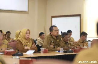 Rapat Koordinasi Penyelenggaraan Inovasi Daerah sekaligus Bimbingan Teknis Peningkatan Kualitas dan Kuantitas Inovasi Daerah yang dibuka Wakil Wali Kota Solok, H. Suryadi Nurdal, di Akmal Room BAPPERIDA Kota Solok, Senin.
