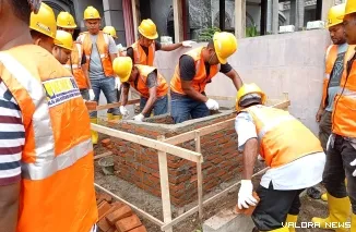 Kementerian Pekerjaan Umum (PU) telah membina 41.824 tenaga kerja konstruksi di seluruh Indonesia melalui program sertifikasi hingga 22 Oktober 2026