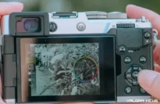 OM Digital Solutions Corporation melalui PT Niaga Sukses Digital menghadirkan kamera mirrorless OM SYSTEM PEN ke pasar Indonesia pada Oktober 2026 dengan mengandalkan desain klasik, stabilisasi gambar lima poros.