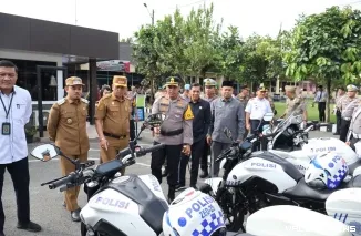 Pemerintah Kota Payakumbuh melalui Wakil Wali Kota Elzadaswarman saat Apel Gelar Pasukan di Markas Polres Payakumbuh, Senin.