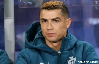 Cristiano Ronaldo menghadapi proses disipliner dari Federasi Sepak Bola Portugal (FPF) setelah muncul persoalan terkait kepergiannya dari skuad tim nasional, tetapi federasi menegaskan masih menginginkan sang kapten kembali memperkuat Portugal.