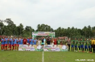 Turnamen yang menyediakan total hadiah uang tunai Rp14 juta tersebut resmi dibuka Wali Kota Pariaman Yota Balad pada Kamis sore.