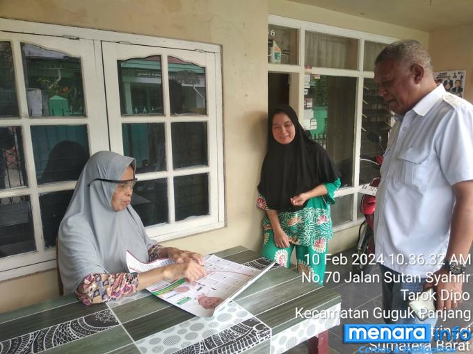 Chairunnas Memberikan Sosialisasi Kampanyenya dan Mendengarkan Keluhan Warga