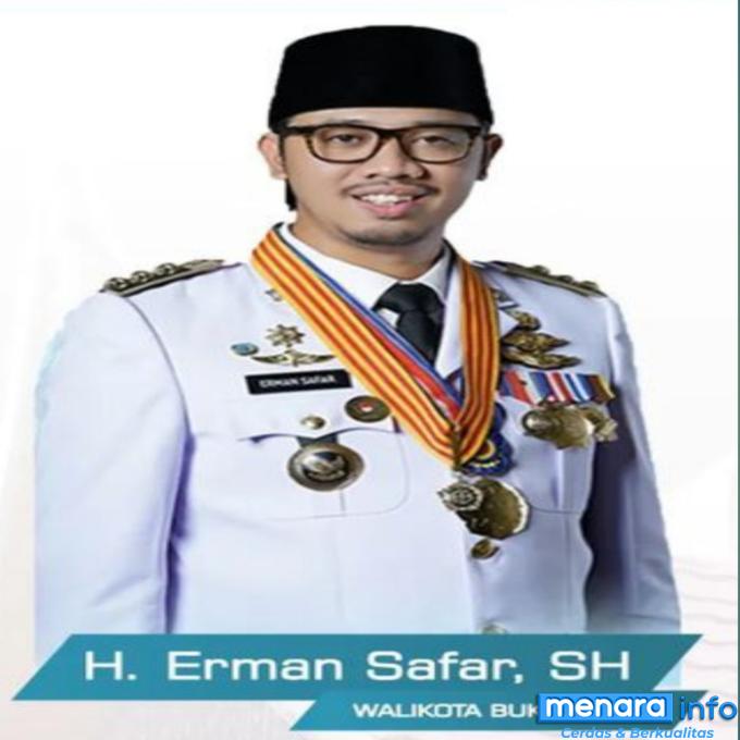 Walikota Bukittinggi Erman Safar